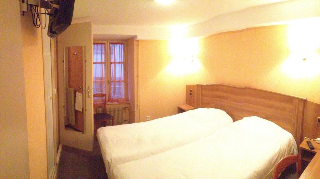 Hotel De L'Abbaye Sauxillanges Pokoj fotografie